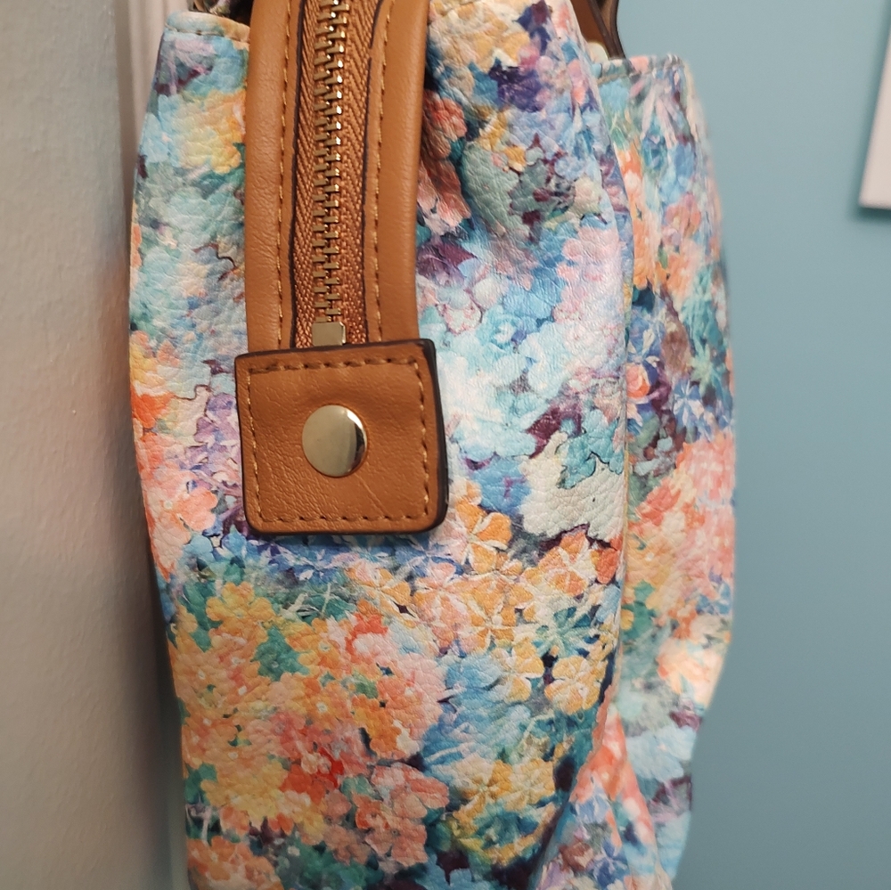 Rosetti Floral Multicolor Shoulder Bag - Picture 5 of 13